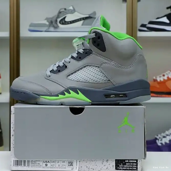 5 RETRO 2022 AIR 'GREEN JORDAN Kimikick BEAN' 0409